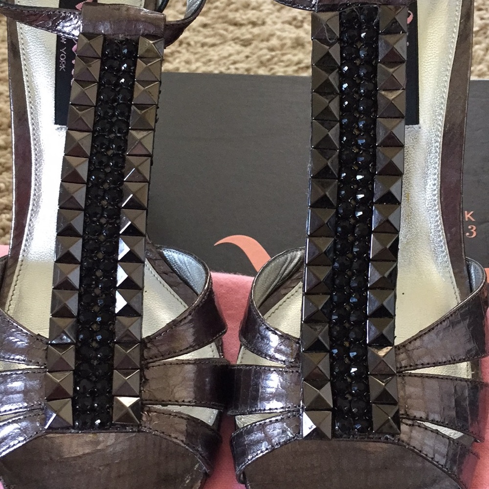 Sandal - Picture 6 of 7
